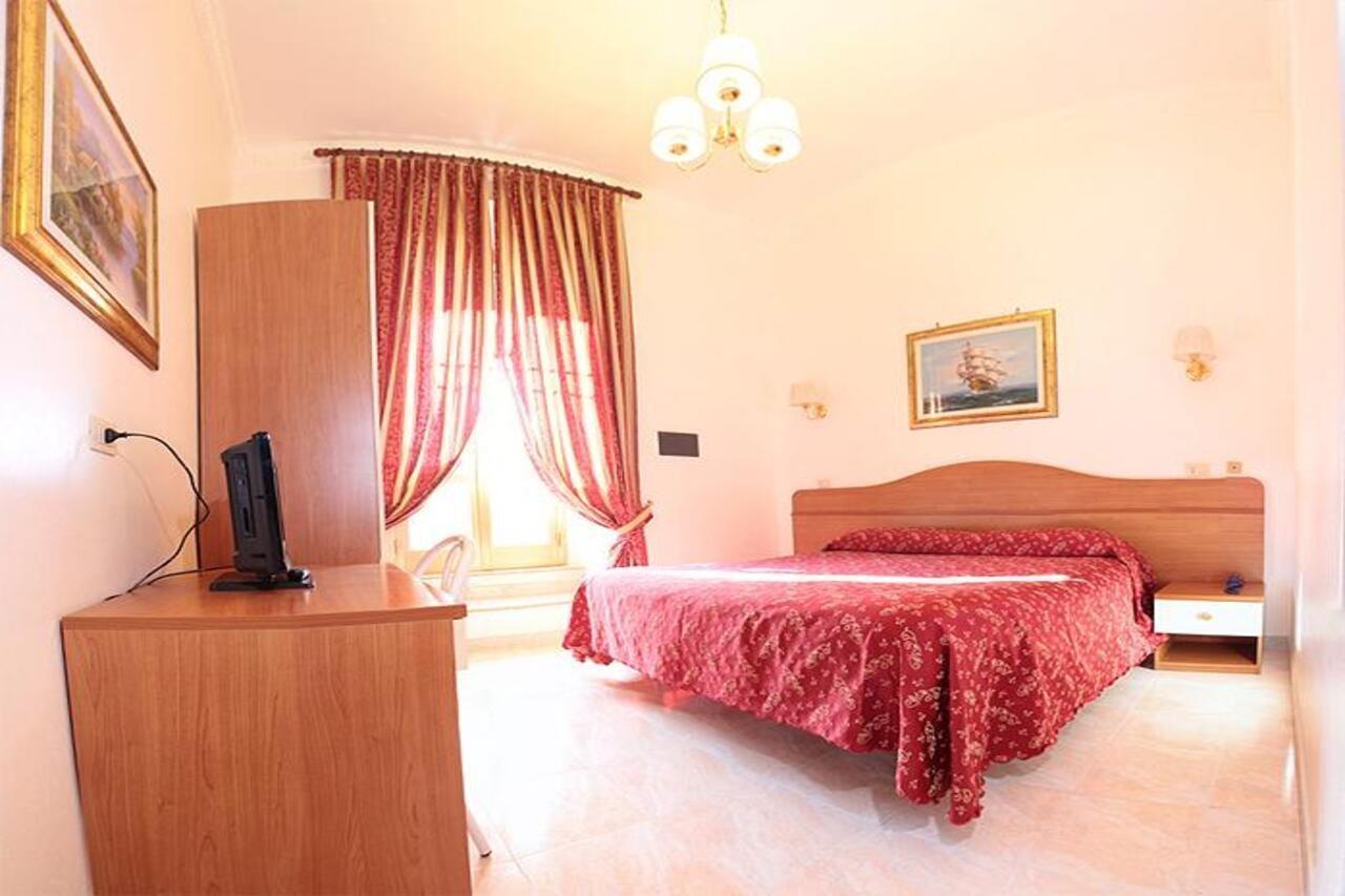 Hotel Euro Quiris Rome Buitenkant foto