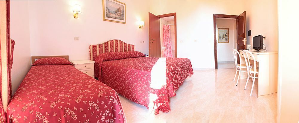 Hotel Euro Quiris Rome Buitenkant foto