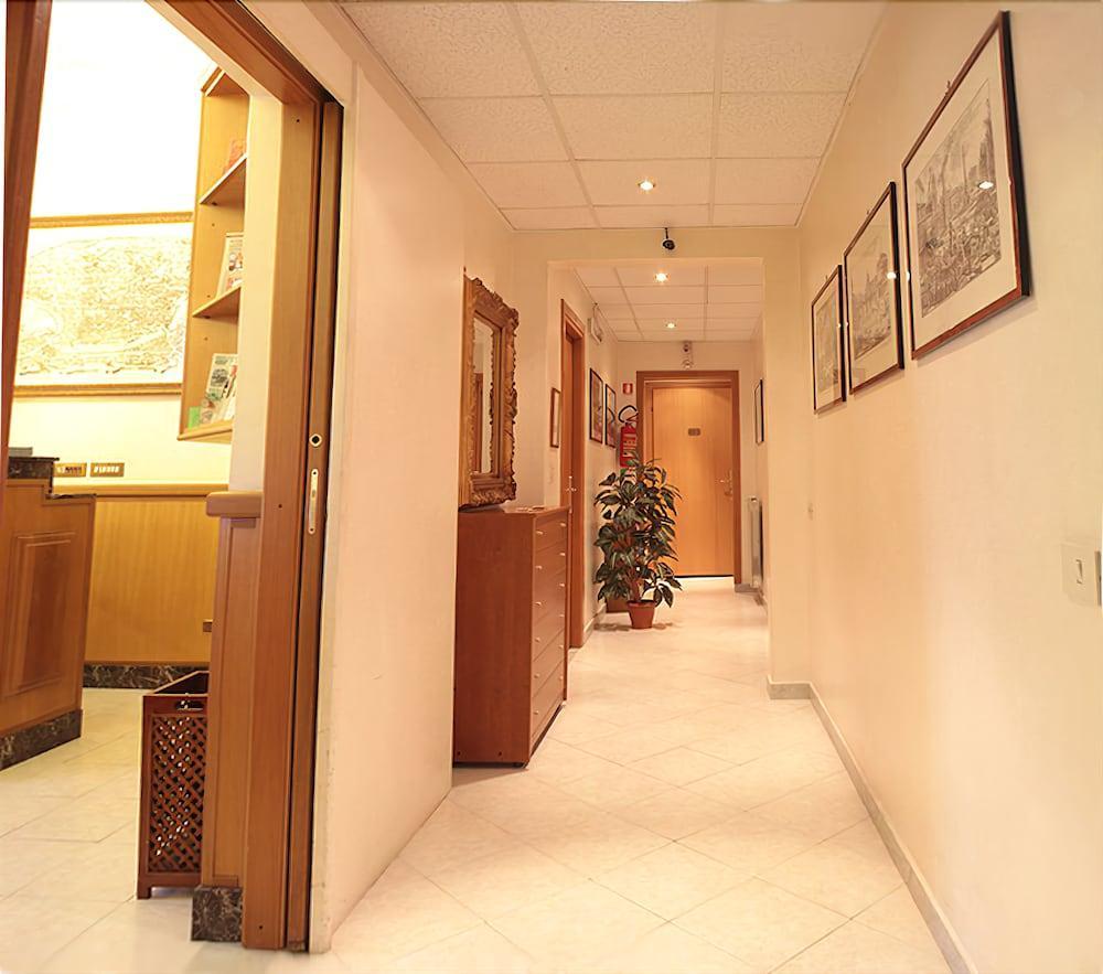 Hotel Euro Quiris Rome Buitenkant foto